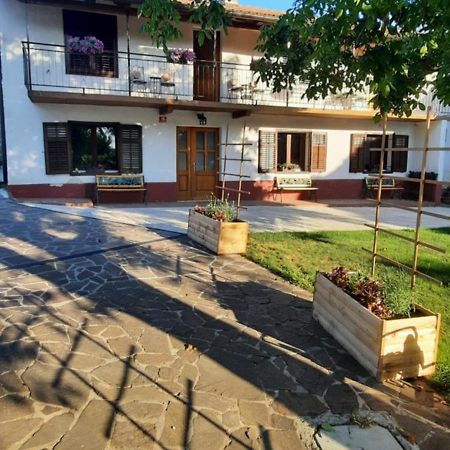 Apartma Brina 3 Sežana Eksteriør bilde
